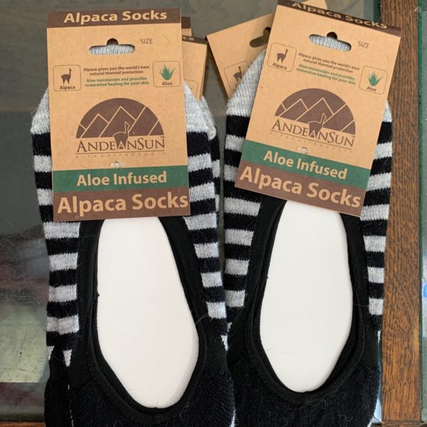 No Show Stripes Alpaca Socks (Ballet)