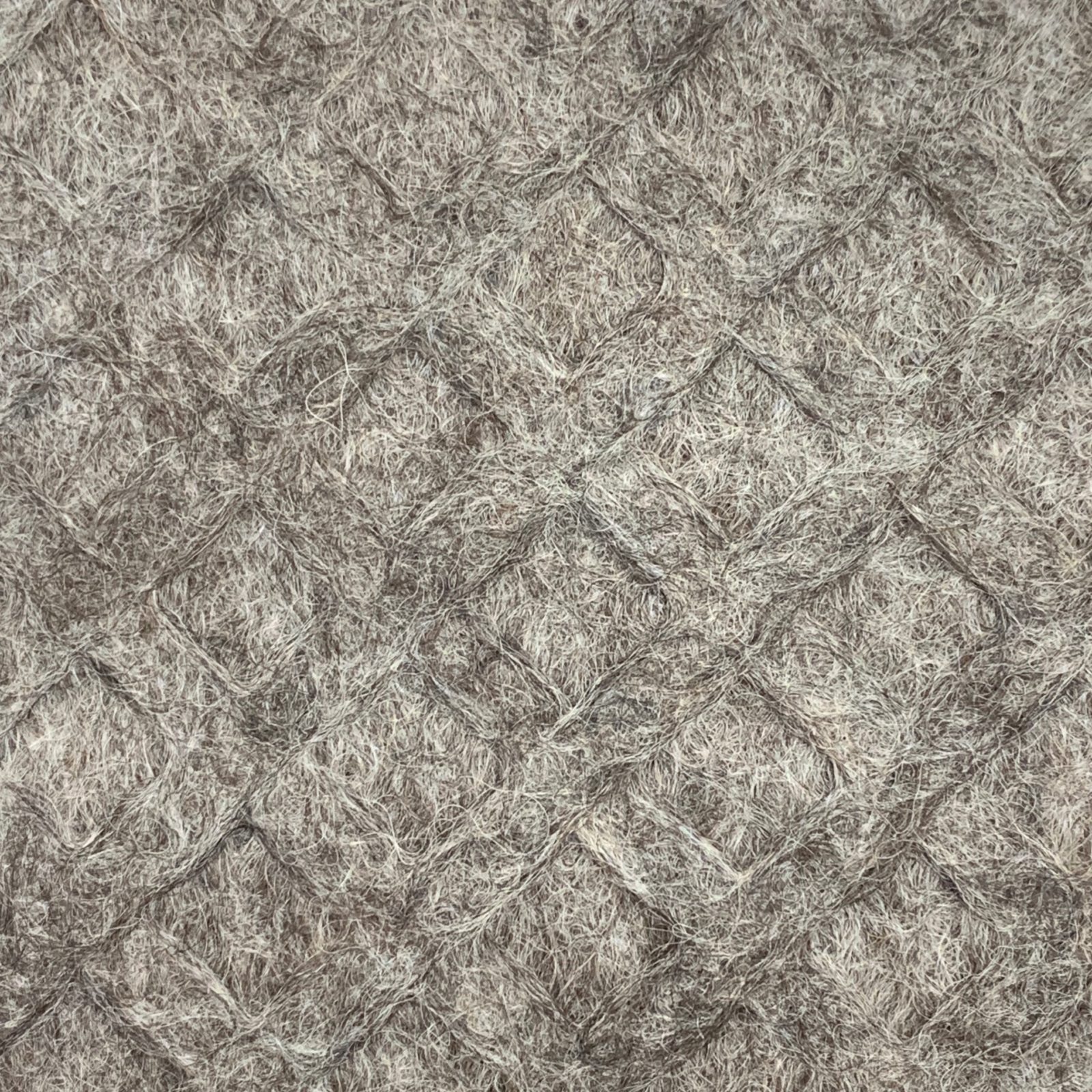 Alpaca Rug Yarn in Medium Silver Grey - 53 Ounces