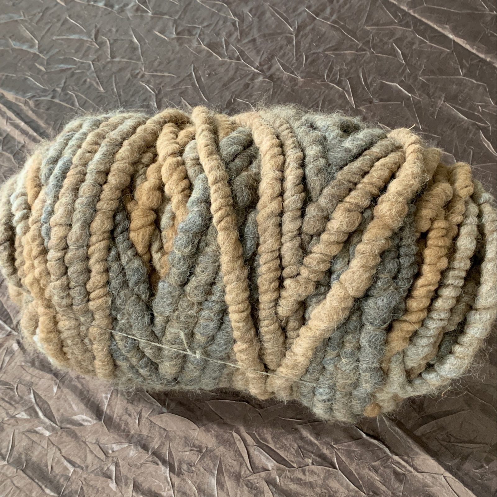 Grey Alpaca Rug Yarn - 37 Ounces