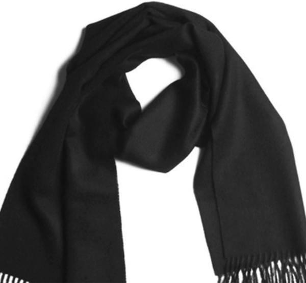 black-baby-alpaca-scarf