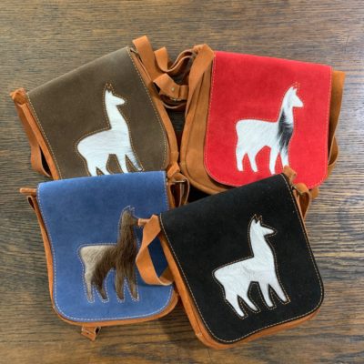 leather-purse-with-llama-silhouette