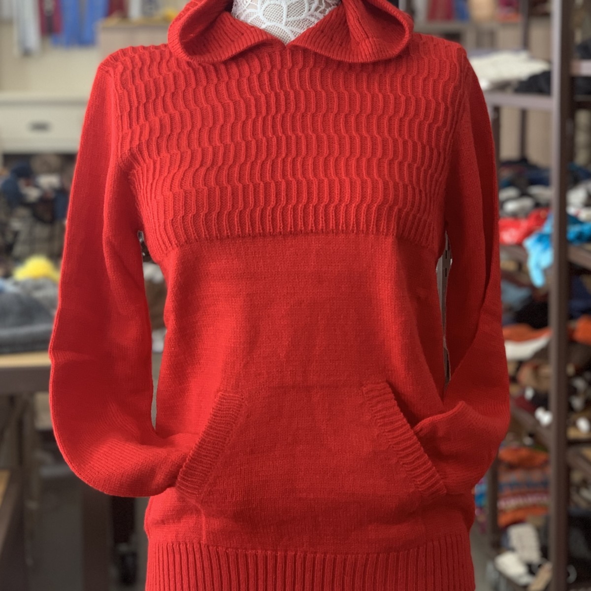 Ladies Hooded Sweater in Red