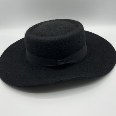 Black Low Profile Felt Alpaca Hat