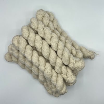Beige 2-Ply DK Yarn in 100% Alpaca