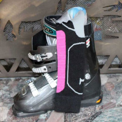 pl-pink-and-black-alpaca-ski-socks