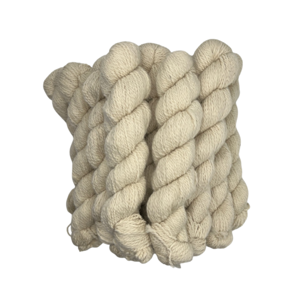 Beige 2-Ply Worsted Yarn in 100% Alpaca